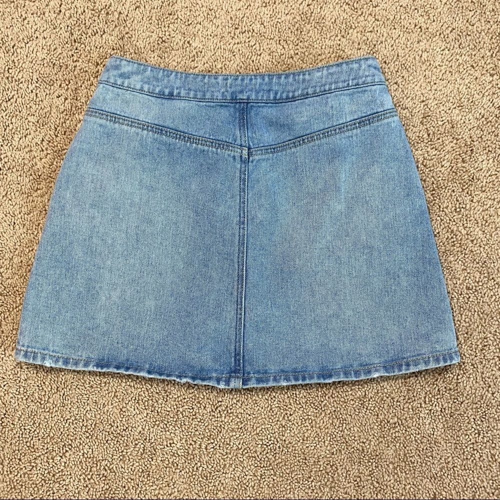 KENDALL & Kylie Denim Zip Front Mini Skirt Women’s 27 A-line Light Wash - Picture 2 of 3